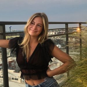 Meet your Posher, Anna